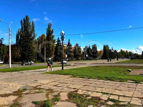 комерційна за адресою Віталія Матусевича вул. (XXII Партз'їзду), 8