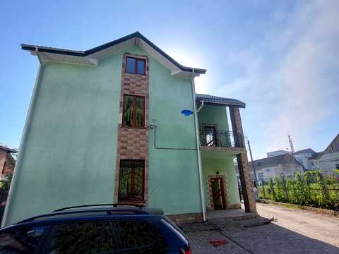 комерційна за адресою Бурштин, Калуська, 3а