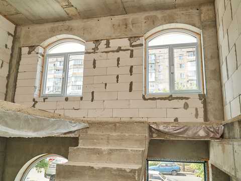 комерційна за адресою Інглезі вул. (25-ї Чапаєвської Дивізії), 2
