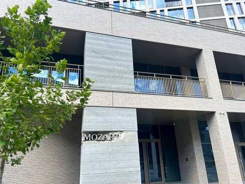 коммерческая по адресу 93-ї Холодноярської Бригади ул., 4а