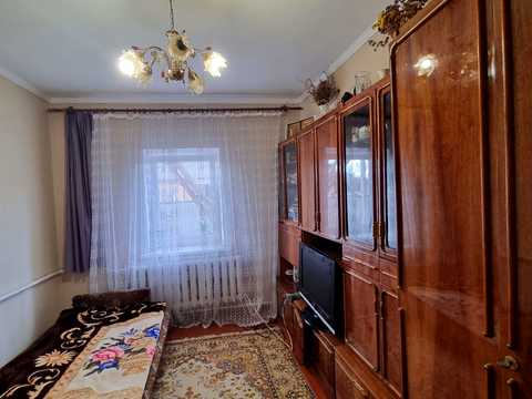 будинок за адресою Спортивна вул., 4