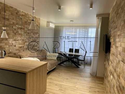 квартира за адресою Миколи Бажана просп., 1