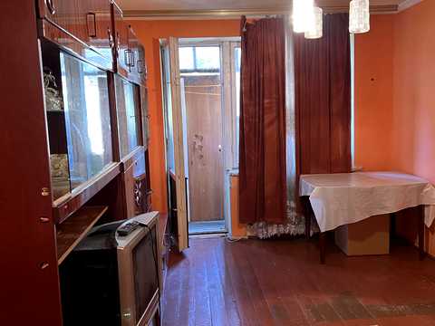 квартира за адресою Закарпатська вул., 10