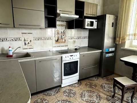 квартира за адресою Чорних Запорожців вул. (Короленка), 74