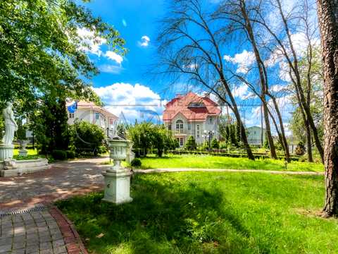 коммерческая по адресу Патріарха Володимира Романюка ул. (Жовтнева), 2Б