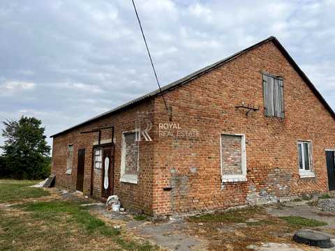 комерційна за адресою с. Росава, Підгірний, 1