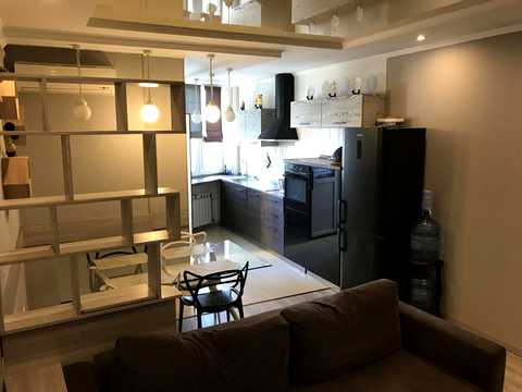 квартира за адресою Анни Ахматової вул., 30