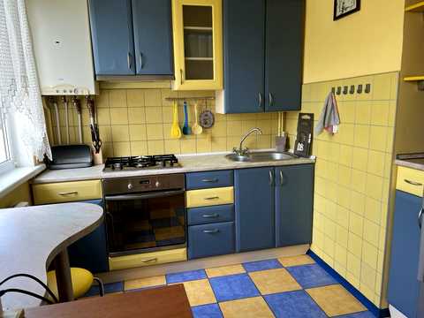 квартира по адресу Космонавтів ул., 14