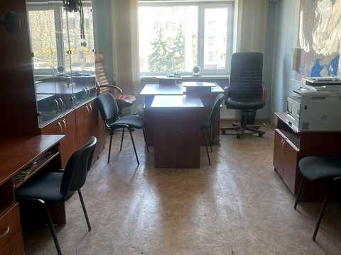 комерційна за адресою Свободи просп. (60-річчя Жовтня), 45