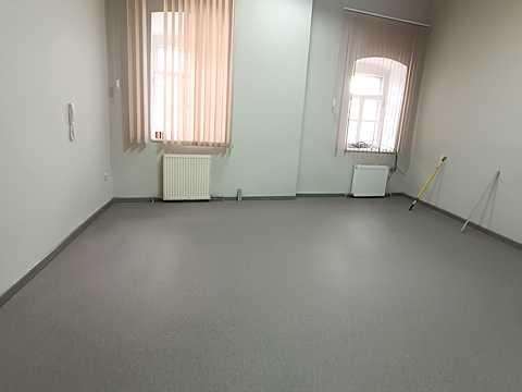 комерційна за адресою Соборна, 29д