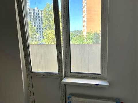 квартира за адресою Милославська вул., 18