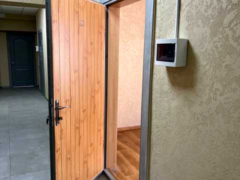 коммерческая по адресу Батумская ул., 11