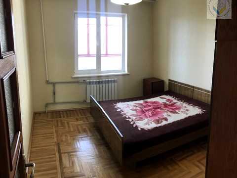 квартира за адресою Академіка Єфремова вул. (Командарма Уборевича), 18