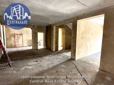 комерційна за адресою Чернівці, Сергія Скальда вул. (Комарова), 31-В
