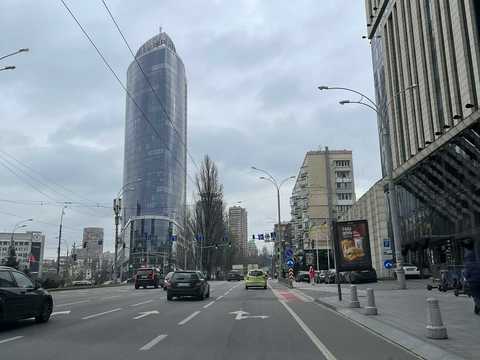 квартира по адресу Леси Украинки бульв., 4