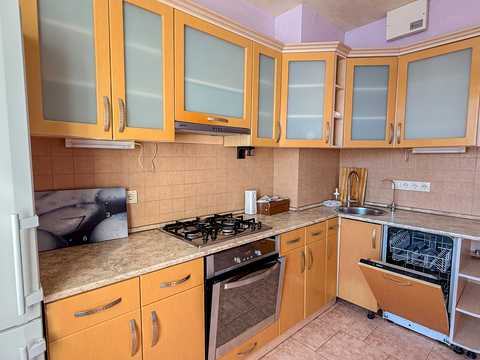 квартира по адресу Червоной Калины просп. (Владимира Маяковского), 63-А