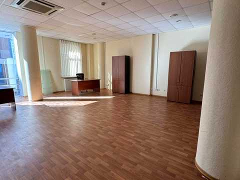 комерційна за адресою Хрестовий пров. (Миколи Гайцана вул.), 2