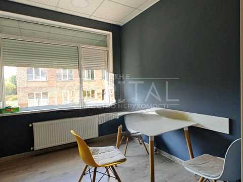 комерційна за адресою Олени Теліги вул., 5б