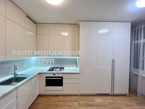 квартира за адресою Практична вул., 38