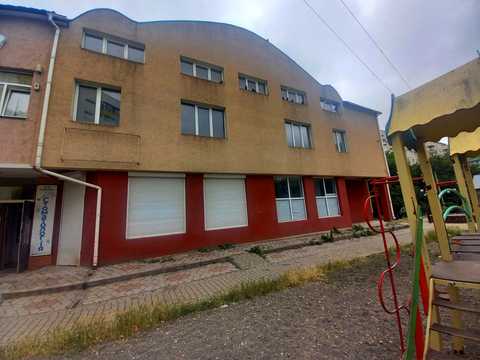 комерційна за адресою Бульвар Героїв Крут, 4ж
