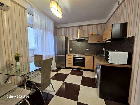 квартира за адресою Єлизавети Чавдар вул., 8
