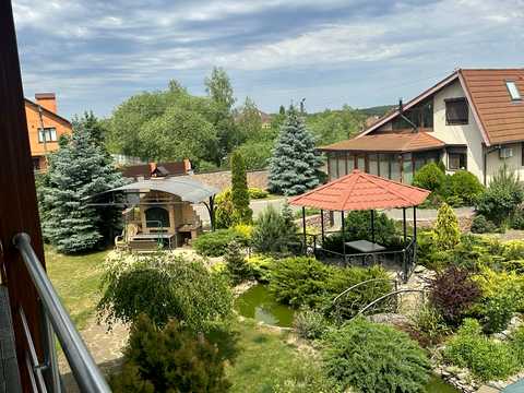 будинок за адресою с. Пряжів, Хмельницького, 47