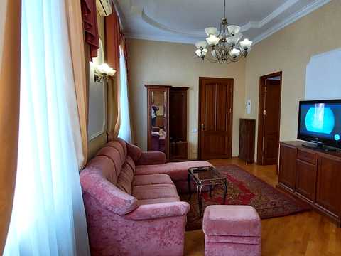 квартира за адресою Європейська вул. (Карла Маркса), 34