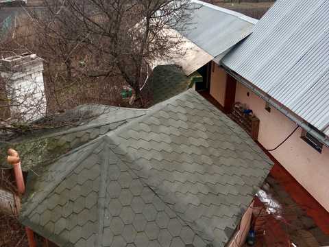 будинок за адресою Центральна