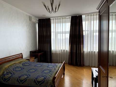 квартира за адресою Богдана Хмельницького вул., 41