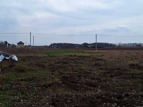ділянка за адресою Незалежності вул. (Гагаріна)