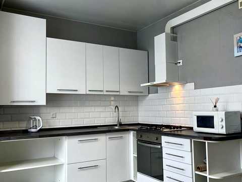 квартира по адресу вул. Практична, 3