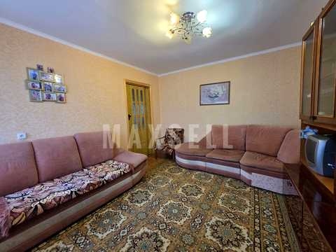 квартира за адресою Михайла Лушпи просп. (Космонавтів), 42/2