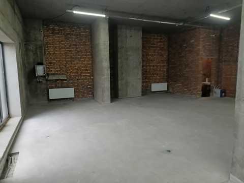 комерційна за адресою Університетська вул., 17-А