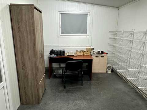 комерційна за адресою Чернівці, Січова вул., 75