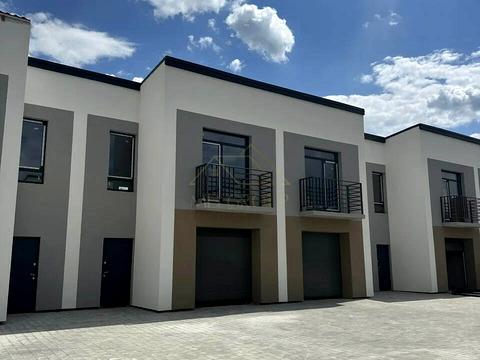 будинок за адресою с. Крихівці, петріва, 23