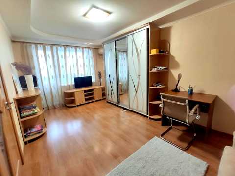 квартира по адресу Калиновая ул., 83