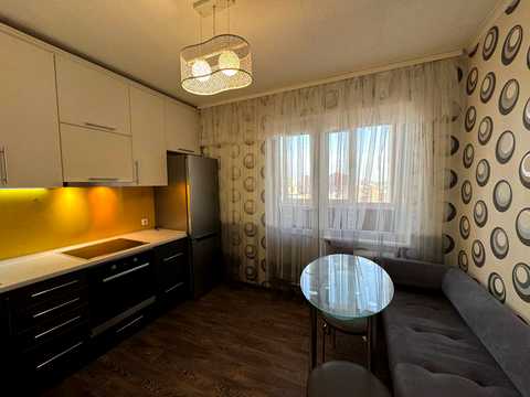 квартира за адресою Драгоманова вул., 8-А