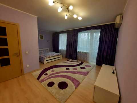 квартира по адресу Ніла Армстронга ул. (Казакова), 4