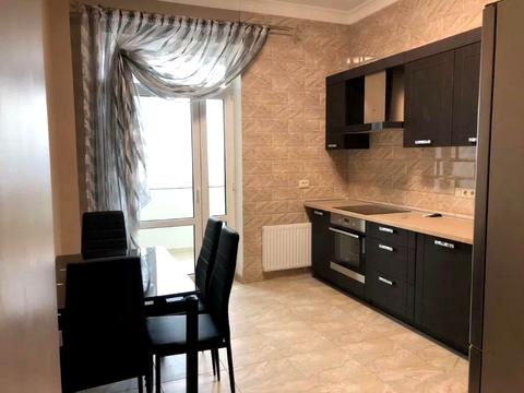 квартира за адресою Євгена Коновальця вул. (Щорса), 34-А