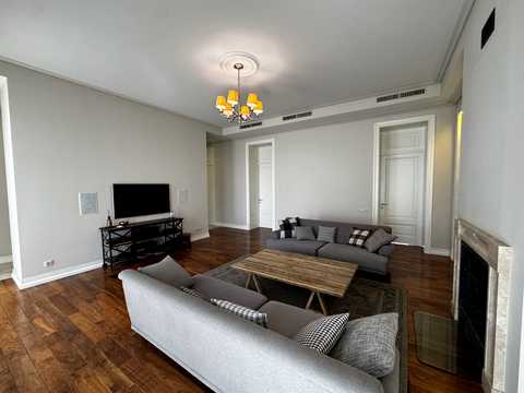 квартира по адресу Обсерваторная ул., 17