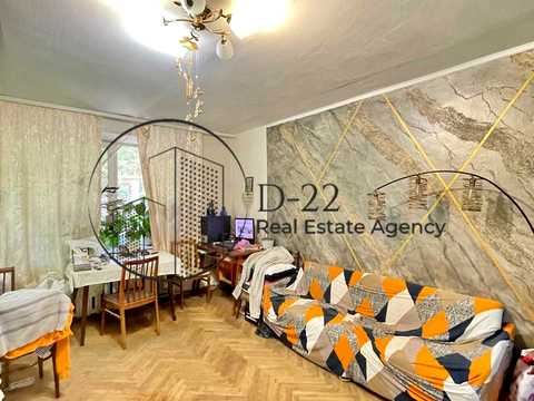 квартира за адресою Микільський пров. (Січневий), 1-25