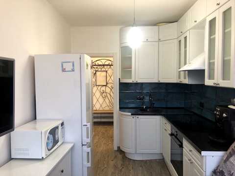 квартира за адресою Богатирська вул., 6-А