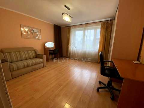 квартира за адресою Нововокзальна вул., 21