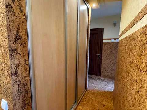 квартира за адресою Вереснева вул., 24-А