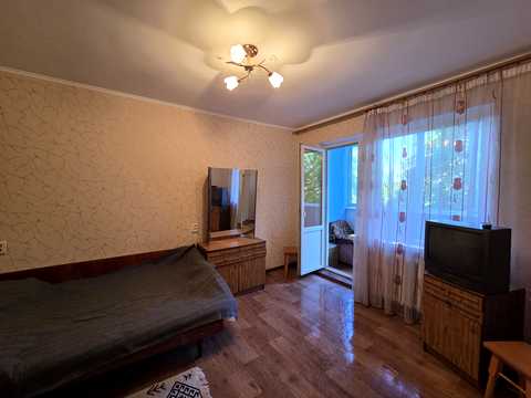 квартира за адресою Академіка Корольова вул., 43/2