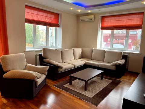 квартира за адресою Обсерваторна вул., 8
