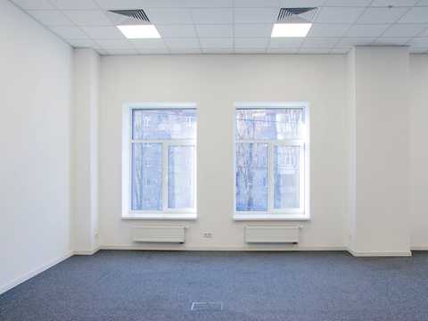 комерційна за адресою Олени Теліги вул., 6