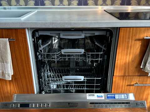 квартира по адресу Авиаконструктора Игоря Сикорского ул. (Танкова), 4-Д