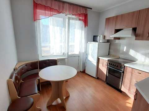 квартира по адресу Софии Русовой ул., 7