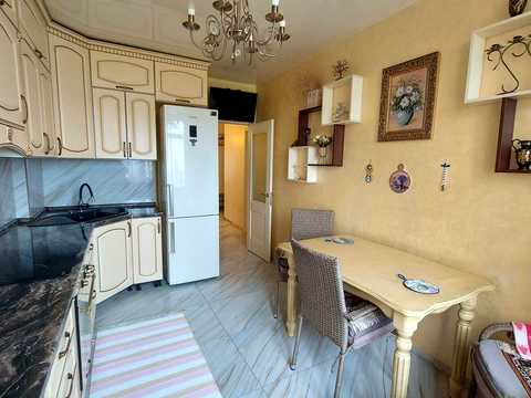 квартира за адресою Польова вул., 73